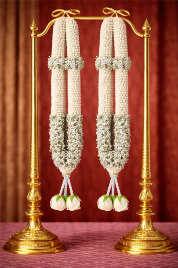 Garland Decorations for Wedding/Marriage/Reception Events - Madurai Decorators